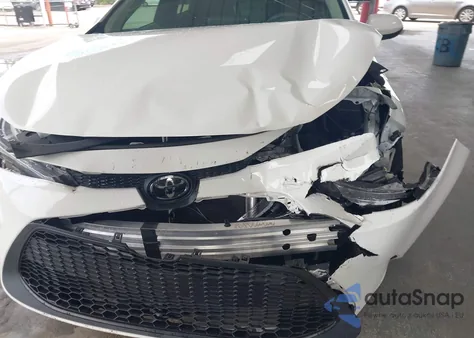 2022 Toyota Corolla Le z USA, uszkodzony, nr VIN 5YFEPMAEXNP368783